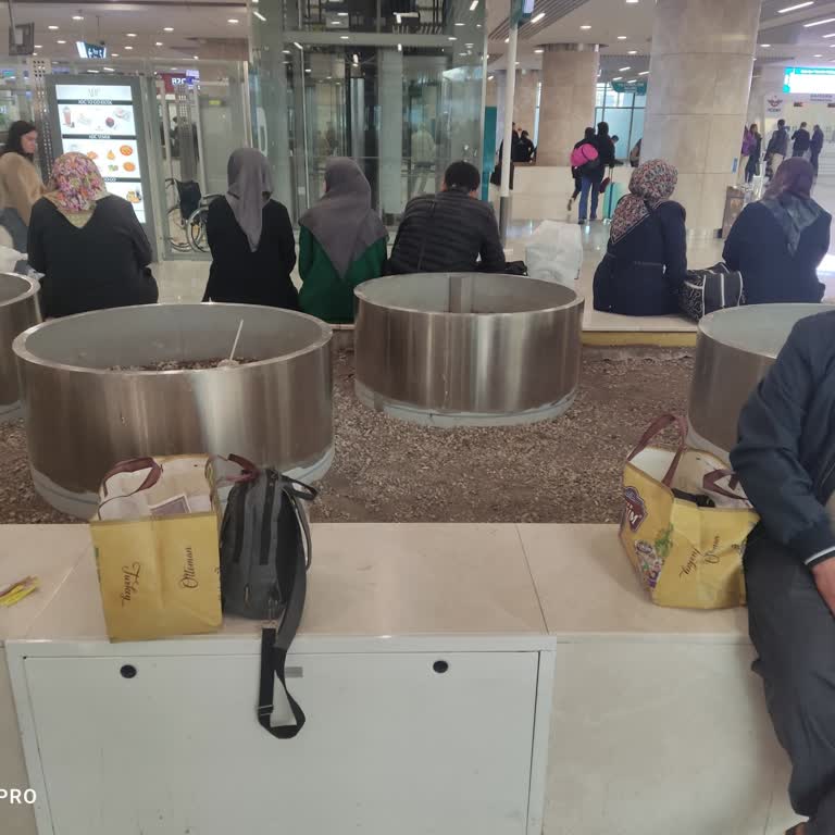 Ankara Tren İstasyonunda Bekleme Alanı Sorunu