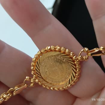 Sevgililer Günü'nde Hayal Kırıklığı: Bileklik Sorunu