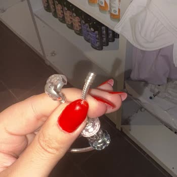 Pandora Bileklik Kopma Sorunu Ve Yetersiz Destek