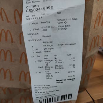 Eksik Oyuncak Ve İlgisiz Müşteri Hizmetleri