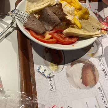 Dönerde Kemik Şoku: Sağlık Riski Ve Kalite Sorunu