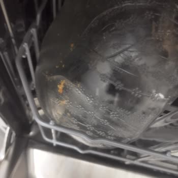 Beko Bulaşık Makinesi: Çözülmeyen Kir Sorunu