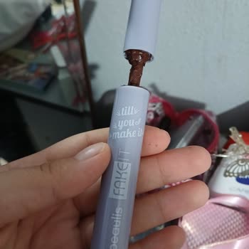 Kırılan Maskara İçin Değişim Talebi