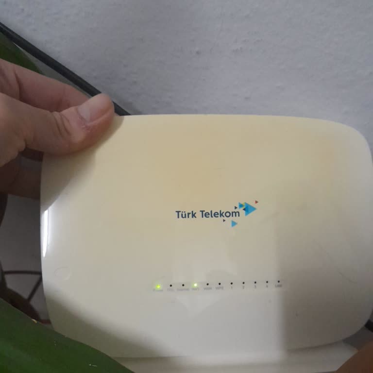Mahalle Genelinde Süregelen İnternet Sorunu