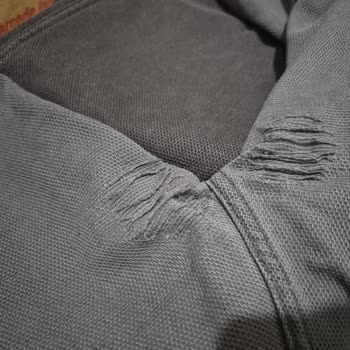 Pantolonlarda Sürekli Yırtılma Sorunu