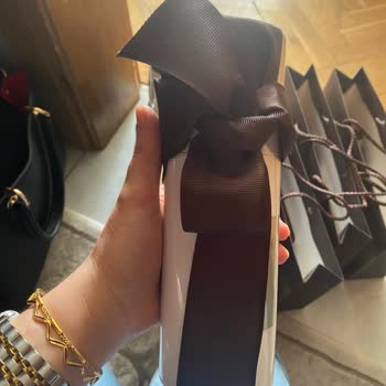 Vakko'nun Hediye Paketleme Özensizliği