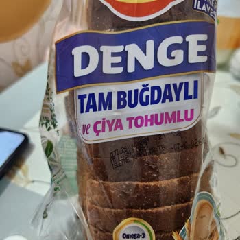 UNO Tam Buğday Ekmeğinde Böcek Şoku