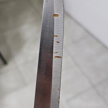 Emsan Bıçak Setinin Kalitesizliği Ve Hızlı Yıpranması