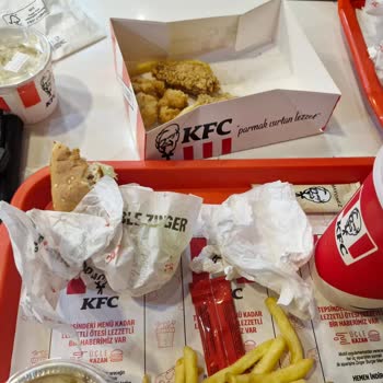 KFC'de Eksik Ürün Ve İlgisiz Tavır