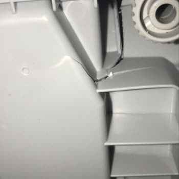 İdefix Hasarlı Kurutma Makinesi: Bosch Ve Satıcıdan Çözüm Bekliyorum