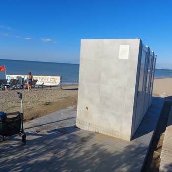 Belek Halk Plajı'ndaki İşgal Ve Kamu Mallarının Kullanımı