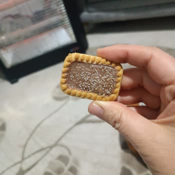Bisküvide Beklenmedik Beyaz Lekeler