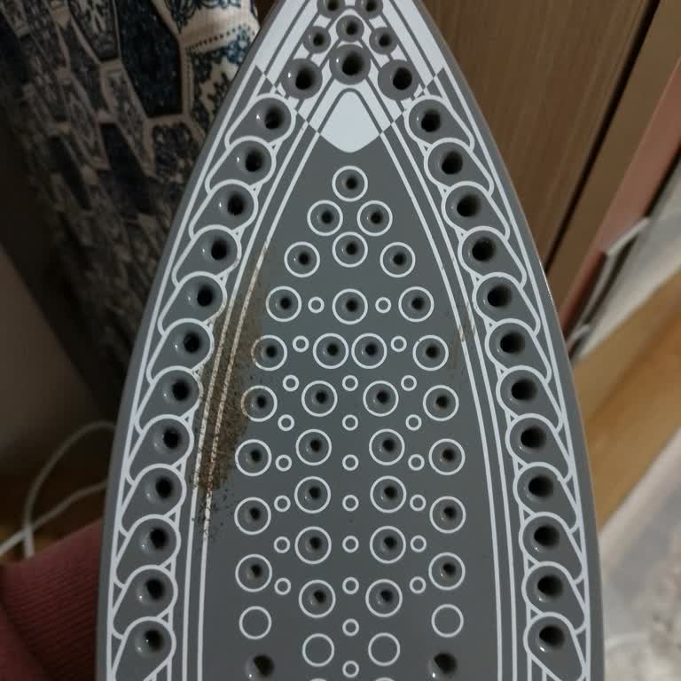 Tefal Ütüde Su Sızıntısı Ve Lekelenme Sorunu