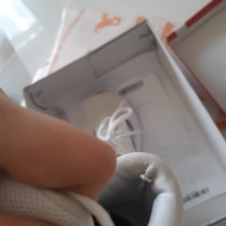 Adidas Ayakkabının Bilek Kısmı Hüsranı