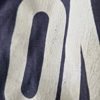 Baskılı Tişörtlerin İlk Yıkamada Parçalanması