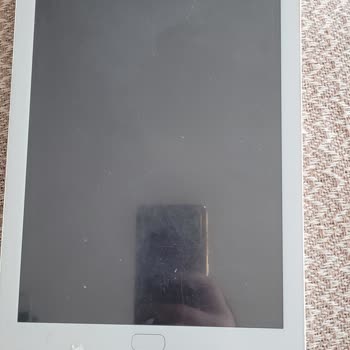 Reeder Tabletin Batarya Sorunu Ve Yetersiz Servis Desteği