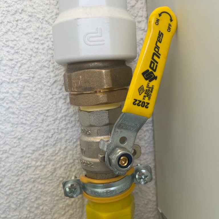 Tesisat Hataları Ve İlgisizlikle Geçen 10 Gün