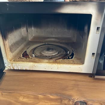 Samsung Mikrodalga Fırının Kendiliğinden Yanması