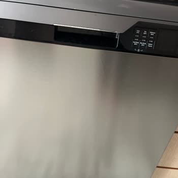 Bulaşık Makinesi Hayal Kırıklığı: Cam Bardaklar Mahvoldu
