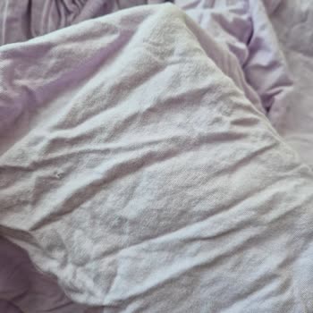Kalitesiz Çarşaf Ve Yetersiz Müşteri Hizmeti