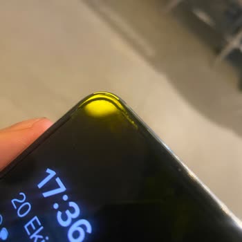 Samsung Galaxy Z Flip 5 Ekran Sorunu