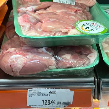 Migros'ta Sürekli Fiyat Farkı Ve İlgisiz Müdür