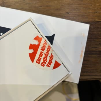 Açılmış Ve Kirli Paketleme Mağduriyeti