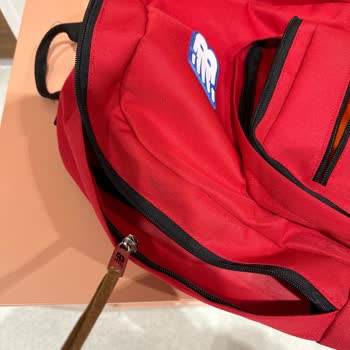 Sırt Çantası Kalitesi Ve Hizmet Sorunu