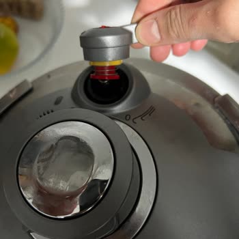 Korkmaz Mutfak Eşyaları Düdüklü Tencere İle Yaşanan Tehlikeli Anlar