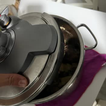 Korkmaz Mutfak Eşyaları Düdüklü Tencere İle Yaşanan Tehlikeli Anlar