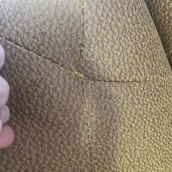 İstikbal Koltuk Takımlarında Erken Eskime Ve Dikiş Problemleri