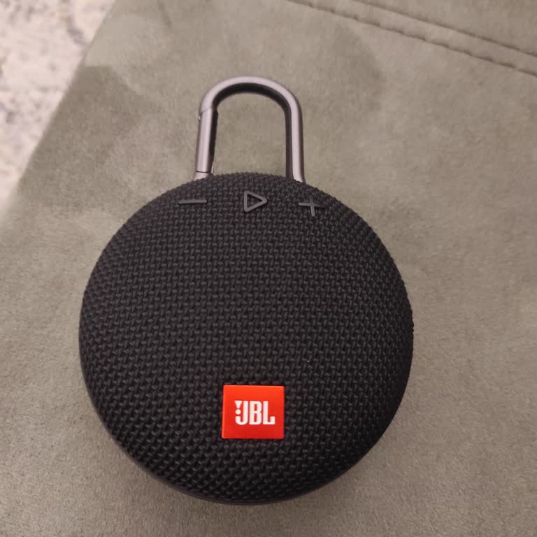 JBL Hoparlör Ses Yükseltilince Kapanıyor, Hayal Kırıklığı