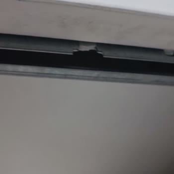 Çekmece Ray Sistemi Tırnak Sorunu