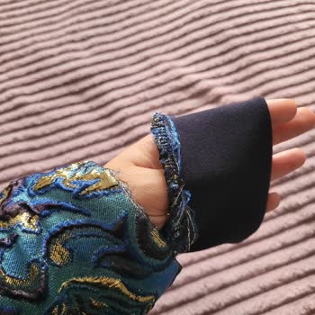 Kalitesiz Ürün Ve İlgisiz Müşteri Hizmeti