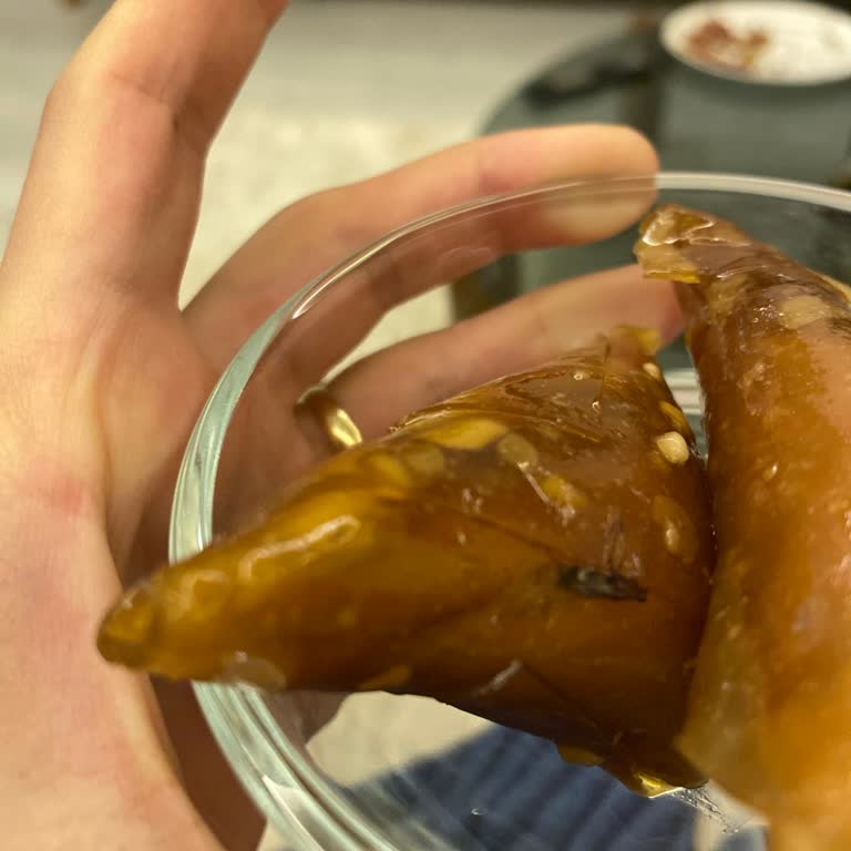 Hijyen Sorunu: Tatlıda Ölü Sinek Şoku