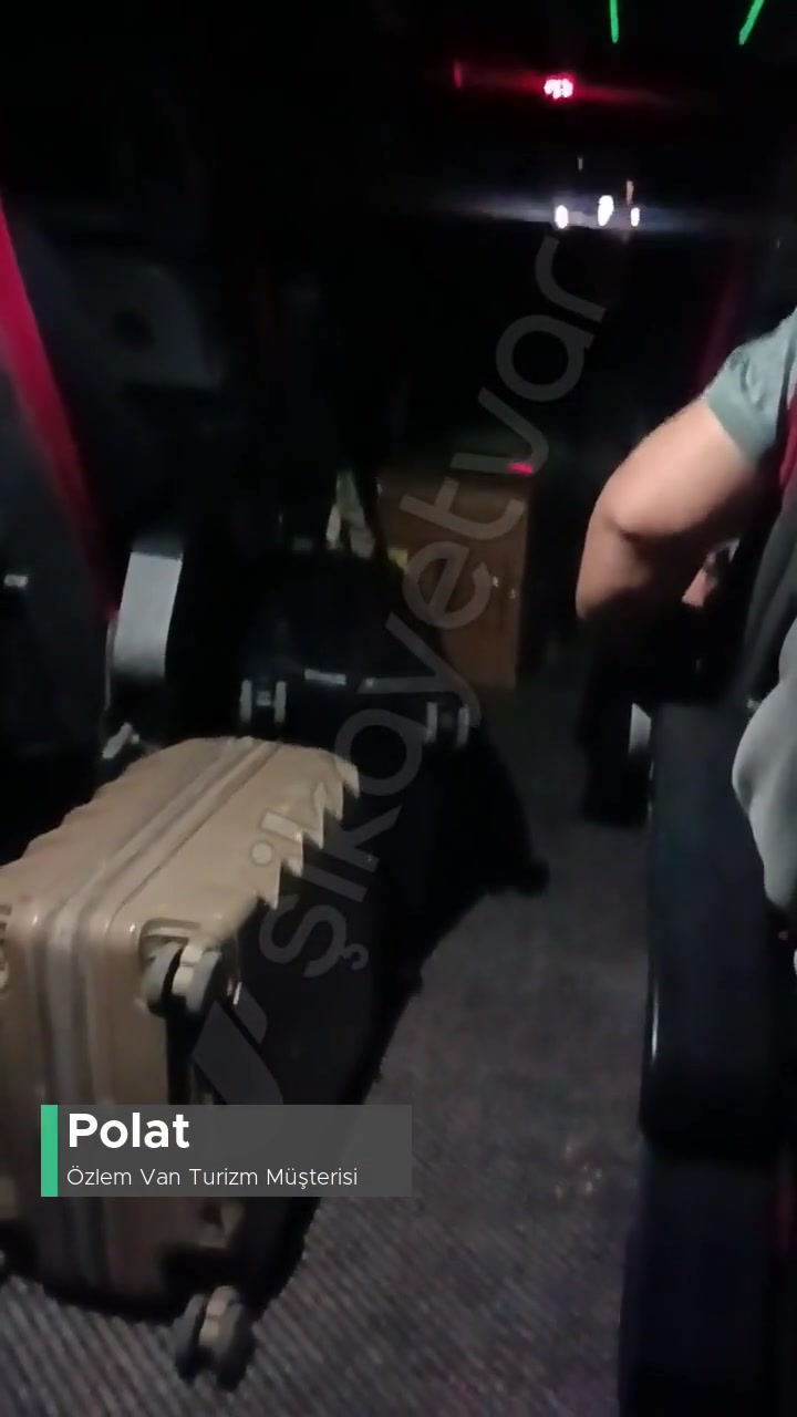 Özlem Van Turizm Mağduru! videonun kapak resmi
