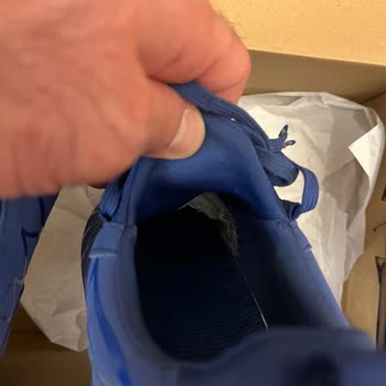 Deichmann Mağazasından Aldığımız Ayakkabının Kalitesizliği Ve İlgisizlik