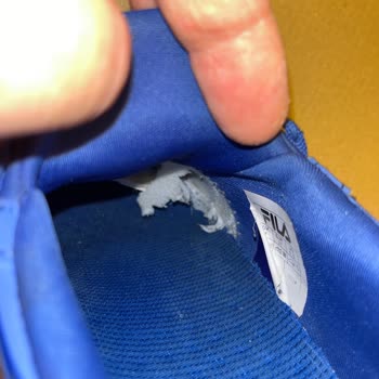 Deichmann Refused to Refund My FİLA Sneakers After Inner Fabric Tore in 25 Days