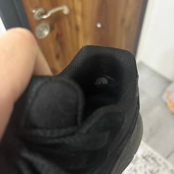 Hepsiburada'dan Aldığım Ayakkabıda Kısa Sürede Oluşan Hasar Ve Müşteri Hizmeti Sorunu