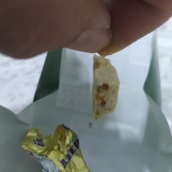 Çikolata İçinde Şok Edici Buluntu!