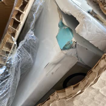 Yanlış Buzdolabı Ve İlgisiz Müşteri Hizmetleri