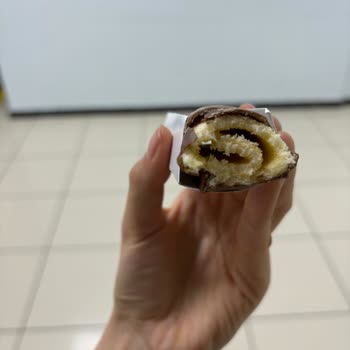 Kremasız Kek Hayal Kırıklığı