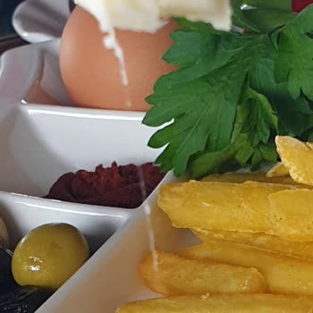 Hijyen Sorunu Ve Saygısız Personel Deneyimi