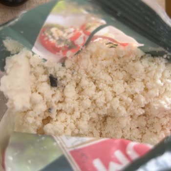 Taze Ürün Skandalı: Yeşillikler İçinde Lor Peyniri