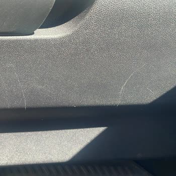 Ford Servisinde Kötü Deneyim: Çizikler, Yırtıklar Ve Hakaret