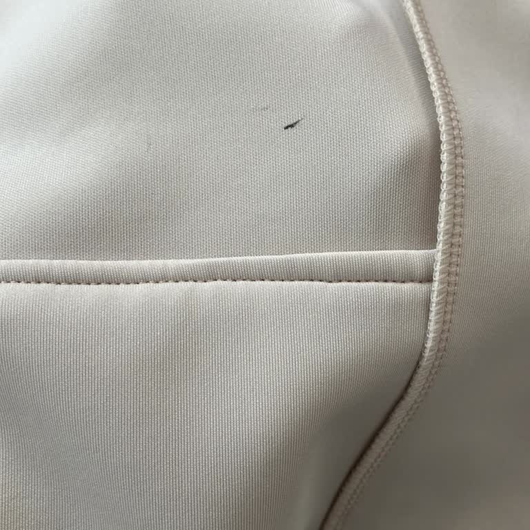 Şehrimoda Butik'te Deforme Ürün Ve Tuhaf Satıcı Üslubu