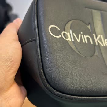 Calvin Klein Handtasche nach nur 3 Monaten defekt und Garantie verweigert