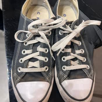 Converse Ayakkabılarının Dayanıklılığı Ve Müşteri Hizmetleri Hayal Kırıklığı