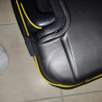 Pegasus Uçuşunda Hasarlı Bavul Teslimatı