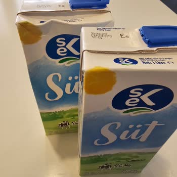 Sanal Marketten Gelen Geçmiş Tarihli Sütler Ve Akbatı Migros'un Lakaytlığı